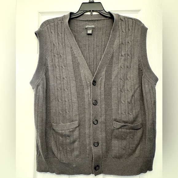 Men’s Sleeveless Grey Button-Up Cardigan Sweater SZ XXL - Picture 1 of 11